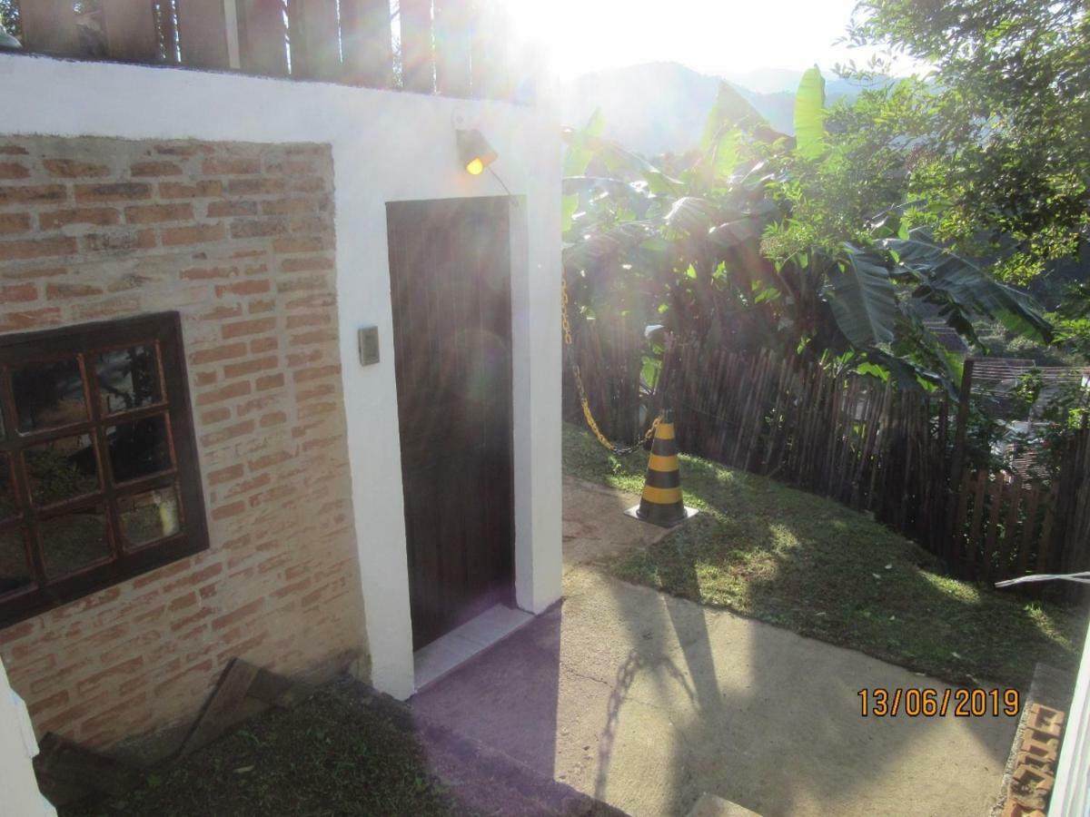 Villa Kitnet Santo Antônio à Santo Antônio do Pinhal Extérieur photo